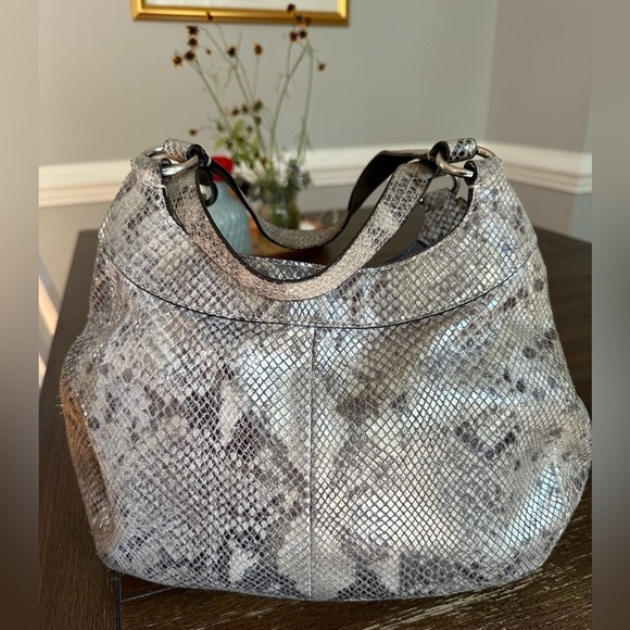 Coach tote/hobo bag - Picture 4 of 16